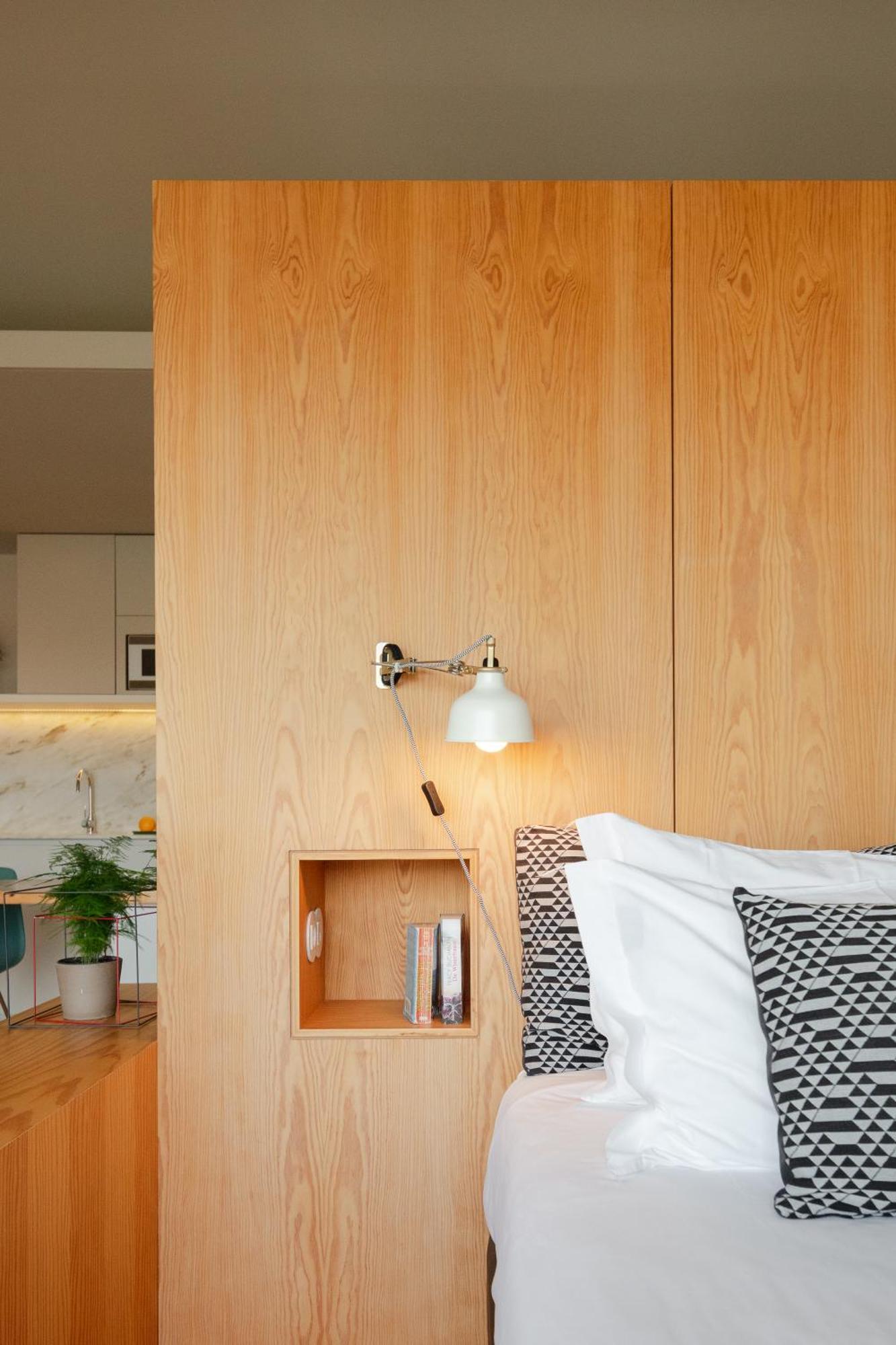 Baumhaus Serviced Living - Art & Design Apartments Porto Pokoj fotografie